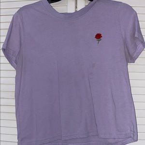 cute short sleeve top with embroidered rose